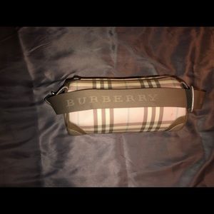 Burberry purse